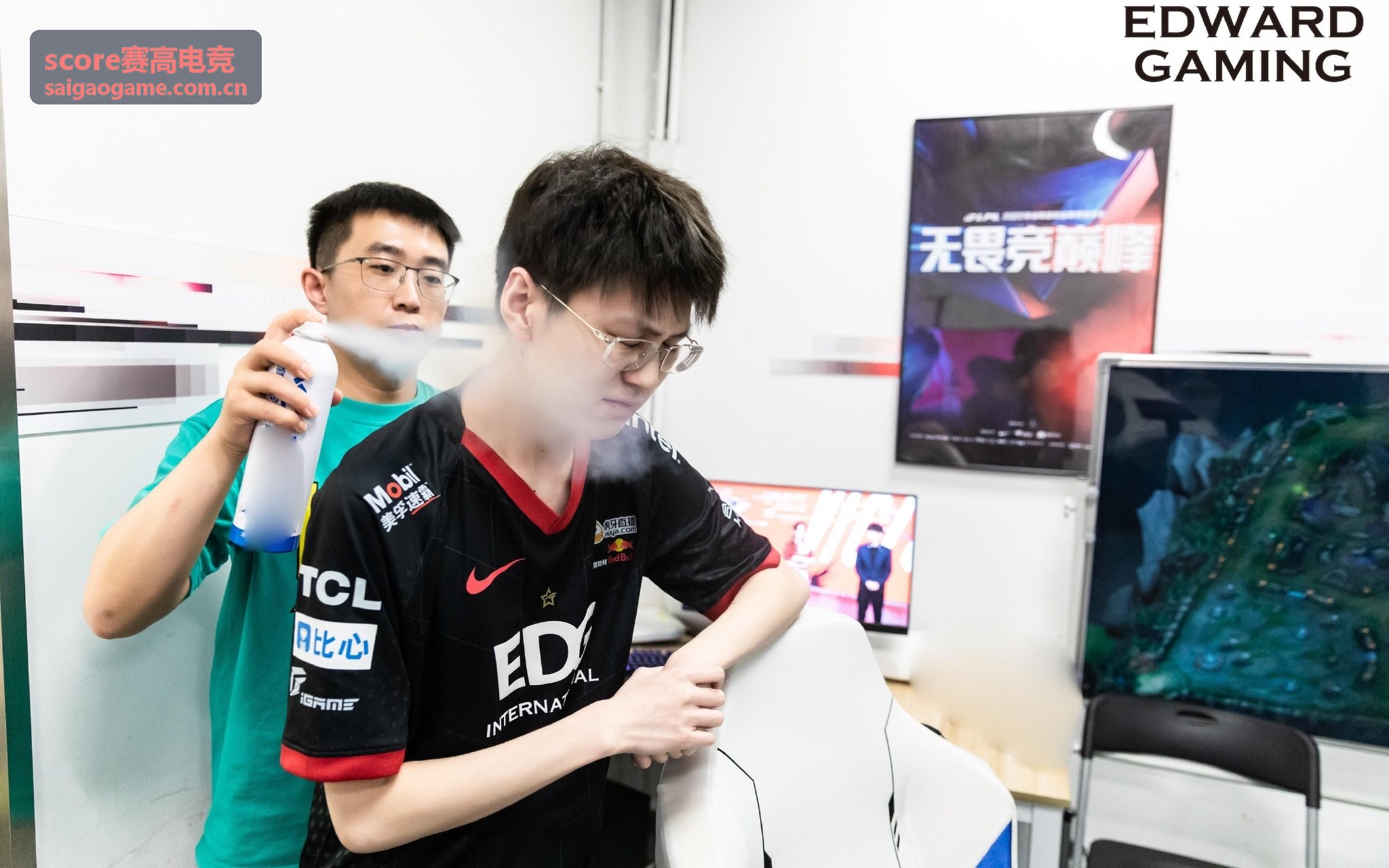 score赛高电竞评测幽狐XL鼠标垫